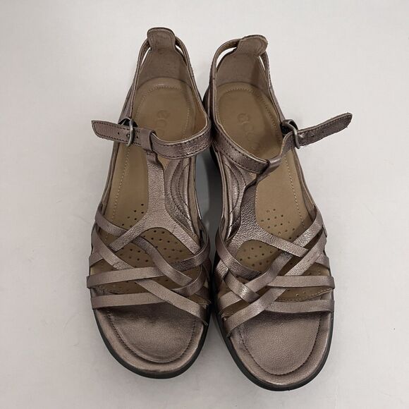 ECCO Sandal Size 6.5 EU 37 Comfort Metallic Gold Leather Gladiator T Strap Flash - Picture 6 of 8